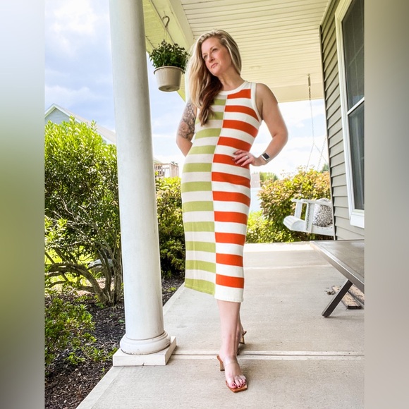 Meet your Posher, Megan - Picture 8 of 16